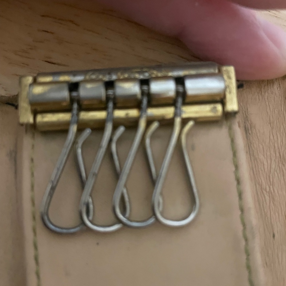 Louis Vuitton Multicolor Key case - Picture 4 of 8